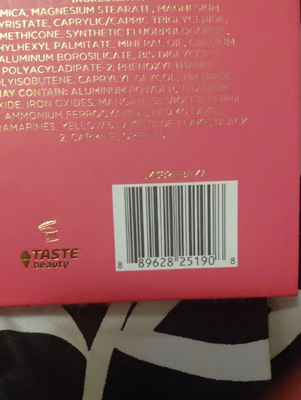 Juicy Couture Pink & Peach Eyeshadow Palette